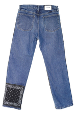Load image into Gallery viewer, Black Star Denim Jeans