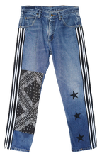 Load image into Gallery viewer, Black Star Denim Jeans